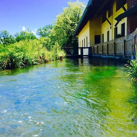 Agriturismo Helianthus Oleggio Εξωτερικό φωτογραφία